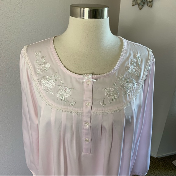 Miss Elaine Petites Pink  Lace Rose Appliqués PM - Picture 7 of 11